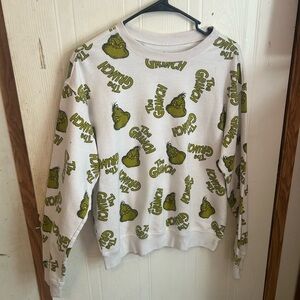White Grinch Graphic Sweatshirt women’s size medium